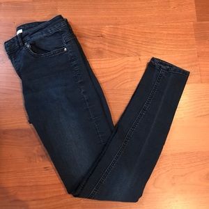 Dark Wash Blue Jeans